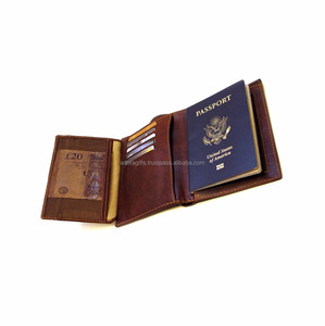 Porte-cartes en cuir véritable Nouvelle couverture de passeport de voyage à la mode avec étui de crédit pour carte d'identité et pochette pour billets - Product Image 1
