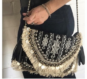 Bolso de Mano Tipo Clutch con Borlas y Tela Tejida a Mano Ecológica para Mujer, 12*13 Pulgadas, para Viaje - Product Image 1