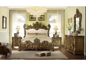 Cadre de canapé-lit double en cuir italien de luxe antique, ensemble de meubles de chambre à coucher de style royal français - Product Image 2