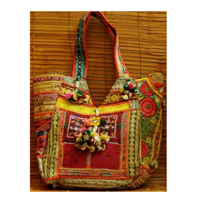 Sac fourre-tout décontracté vintage en coton brodé à la main, style ethnique Banjara, haute couture, tendance et original - Product Image 1