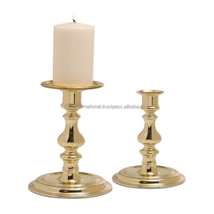 Juego de portavelas votivo de aluminio chapado en oro moderno hecho a mano de 2 diseño único en relieve para mesa de buena calidad para Pascua - Product Image 1