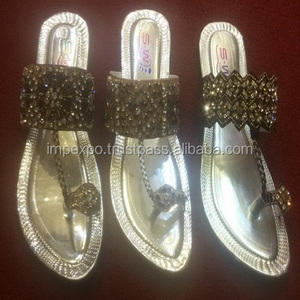 Señoras y niñas Moda Nuevo Verano y Primavera Chappal Diseños Solo uso en interiores - Product Image 5