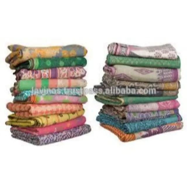 Vintage Kantha Quilts Cotton Sari Reversible Bedspread Hippie Throw Bedspread Wholesaler From India