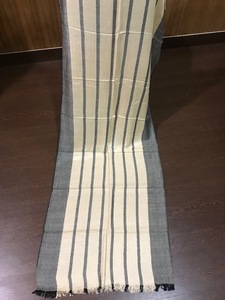 Estola de bufanda tradicional para mujer de viscosa 100% para la temporada de primavera - Product Image 5