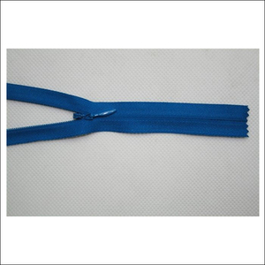 Wholesale No.5 Auto-<b>Lock</b> Open-End Nylon <b>Zipper</b> Tape Durable Metal Plastic <b>Zippers</b> <b>for</b> Shoes Garments Bags Home Textiles Pillows - Product Image 5