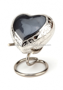 โกศที่ระลึกทองหัวใจโดย Brassworld อินเดีย - Product Image 5