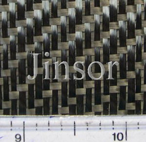 Tela de Fibra de Carbono Tejida en Sarga 3k Estabilizada de 205 g/m² para Componentes Industriales de Automóviles - Product Image 3