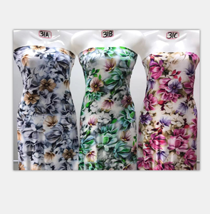 أزياء مخصصة تصميم الاستوائية طباعة على نحو سلس قماش فيسكوز - Product Image 4