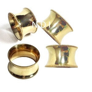 Anillo de Servilleta de Metal de Latón de Estilo Único para Decoración de Banquetes de Boda con Acabado Dorado y Diseño Decorativo a Precio Económico - Product Image 4