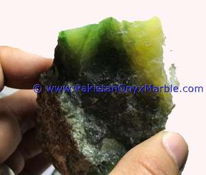 พลอยฮิโดรกรอสซูลาร์การ์เนตสีเขียวขัดเงาจากปากีสถาน ผู้จัดจำหน่ายพลอยฮิโดรกรอสซูลาร์การ์เนต - Product Image 4