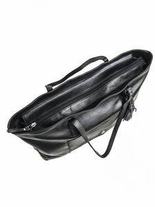 Fourre-tout moderne en cuir pour femmes Sac de tous les jours léger avec forme compacte et sangle réglable élégante - Product Image 4