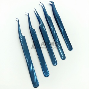 Pince à cils professionnelle en fibre de titane vente chaude Plasma bleu acier inoxydable marque privée durable - Product Image 1
