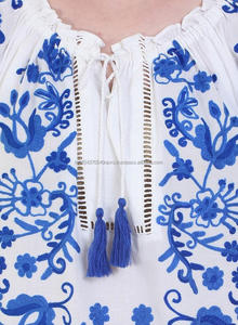 Robe courte et élégante à dentelle blanche et bleue pour femmes, tunique brodée à ourlet, manches cloches, Design décontracté, OEM, mode frontale, tenue de fête, courte - Product Image 6