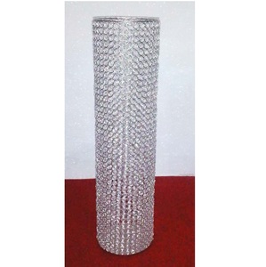 Candelabros hechos a mano de aluminio blanco para decoración de Bodas/fiestas: emocionante adición a su evento - Product Image 5