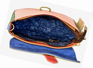 กระเป๋าหนังแท้ 100% รุ่นใหม่ ปี 2025 ขายส่ง กระเป๋าสะพายข้าง กระเป๋าถือ ทำมือ สั่งทำได้ หลายสี ปิดแบบฝาปิด กันน้ำ - Product Image 5