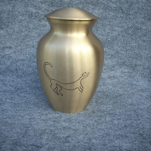 Urne funéraire pour animaux de compagnie en laiton à bas quantité minimale de commande personnalisé gravé fabricant grossiste vente directe d'usine - Product Image 1