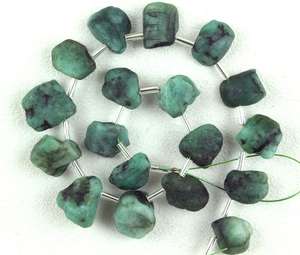 Piedra preciosa Esmeralda verde natural sin tratar, forma desigual, fabricación en bruto, joyería hecha a mano, piedra natal de mayo, venta al por mayor - Product Image 4