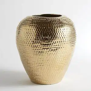 镀金锤花瓶最新全金彩色装饰花式设计装饰花瓶出售