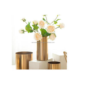 FLOWER VASE FOR WEDDING AND EVENT DECORATION METAL FLOWER POT IN WHOLESALE PRICE LATEST METAL POT - Product Image 2