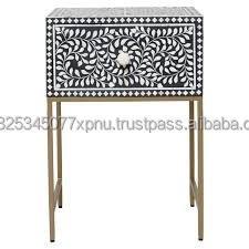 Mesa lateral de cama superior estampada - Product Image 2