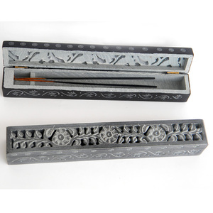 Brûleur et support d'encens en pierre de savon naturelle fabriqué à la main en Inde avec option de couleur - Product Image 1