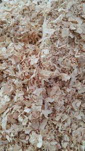 Rasoir en bois naturel pour literie de volaille, rasage en bois pour la literie des chevaux - Product Image 2
