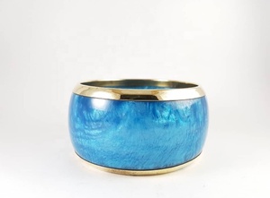 Juego de 5 brazaletes de latón hechos a mano para mujer, cadena de cuentas de joyería, brazaletes de resina de material alto para mujer, uso diario de LUXURY CRAFTS - Product Image 6