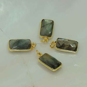 925 argent bijoux fins pour femmes octogone forme lunette plaqué or naturel Labradorite collier chrétien religieux fête breloques - Product Image 1