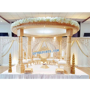 Mandap de Fibra con Aspecto de Madera para Bodas Indias, Mandap Moderno de Estilo Asiático con Temática Blanca, Mandap Floral de Lujo para Bodas en Australia - Product Image 1
