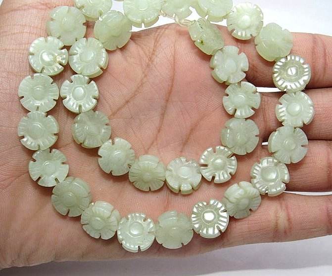 สีเขียว