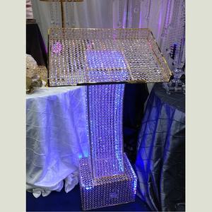 อุปกรณ์ตกแต่งเสาโลหะทำด้วยมือสำหรับงานแต่งงานสไตล์ INS คริสตัล - Product Image 2