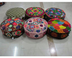 Lote de Textiles para el Hogar de Último Diseño, Puff Grande Indio - Product Image 2