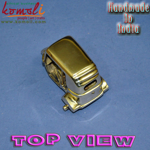 Tuktuk-rickshaw de latón dorado en miniatura, India, bajaj, rickshaw automático, a la venta, artículos decorativos de latón - Product Image 6