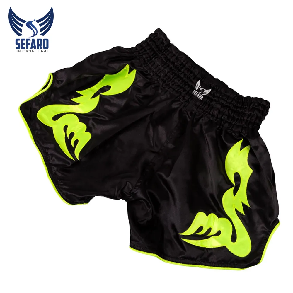 Good Quality 2021 black and yellow embroidery Muay thai Shorts Boxing Shorts