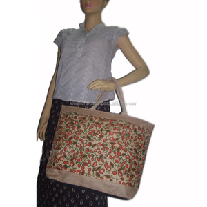 Bolsa de Yute Ecológica Grande con Diseño de Hojas Personalizado al por Mayor, con Cierre de Cordón - Product Image 3