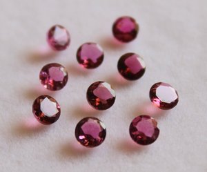 พลอยทัวร์มาลีนสีชมพูธรรมชาติขนาด4มม. หินเหลี่ยมเพชรพลอยเหลี่ยมหลวมได้รับการรับรองคุณภาพสีชมพู - Product Image 5