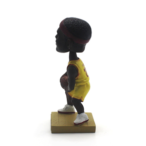 Personali Personali Personali Personali Personali Testa di Bobble Bambola Arredamento Auto Arredamento American Basketball Star Regalo in resina - Product Image 3