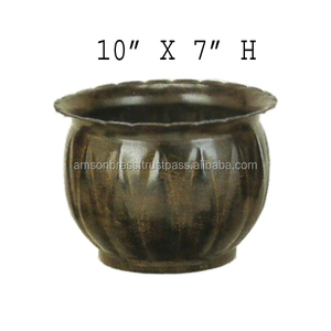 Diseño de lujo Maceta de forma redonda de metal Maceta de metal decorativa Maceta de metal de hierro Diseño de Rosa en la frontera - Product Image 2