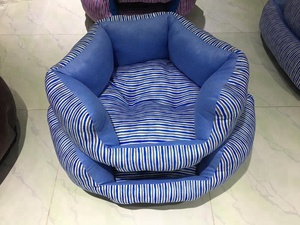 Wholesale Luxury <b>Plush</b> Large Pet <b>Bed</b> Rectangle Sustainable Washable Dogbeds for <b>Dogs</b> and Cats Printed Pattern Made in Vietnam - Product Image 3