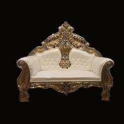 Canapé de mariage rouge en vente - Product Image 2