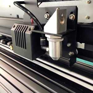 Machine de découpe laser traceur graphique graveur Cutter CO2 bois personnalisé pour résine traceur pulsé machine de découpe tête laser - Product Image 4