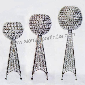Último diseño Metal aluminio tamaño personalizado alto boda centro de mesa bola de cristal acabado plateado para decoración de mesa - Product Image 4