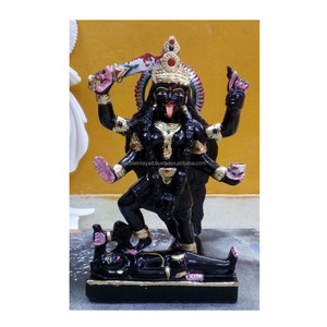 Escultura de Kali Maa, Diosa Hindú, en Mármol Negro Puro de Makrana, Pintada a Mano, para Adoración - Product Image 1