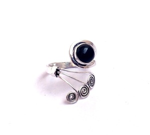 Bague en spirale réglable de haute qualité avec pierre précieuse en onyx noir plaqué argent laiton classique Style religieux lunette réglage bijoux - Product Image 2