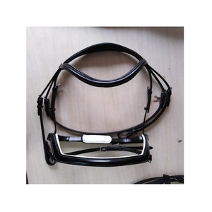 บังเหียนม้าแบบตะวันตกหนังสีดำมีแผ่นรองสีขาวมีแถบคาดคิ้วและที่คาดศีรษะอุปกรณ์ขี่ม้าขี่ม้า - Product Image 1