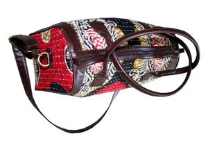 Sac à bandoulière en tissu de coton ethnique indien vintage Kantha pour femmes, nouveau sac à main multifonctionnel à fermeture éclair, artisanat de la ville rose - Product Image 3