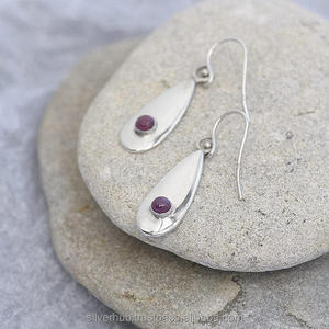 Pendientes de tuerca de piedras preciosas de rubí con forma delicada de Plata de Ley 925, ajuste de bisel elegante, gota de oro Vermeil para mujer, regalo de fiesta - Product Image 5