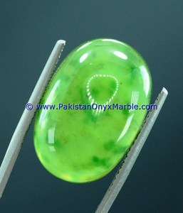 Hydrogrossular โกเมน Idocrase ขัดสีเขียว Cabochons ของแท้ - Product Image 5
