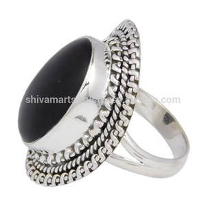 Vente en gros de bagues en argent sterling 925 avec pierres précieuses et onyx noir, bagues éternité en vermeil au design antique pour mariages, fournisseur direct - Product Image 2