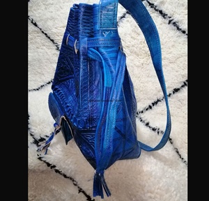 กระเป๋าสะพายหนังแท้สไตล์โบฮีเมียนสายเดี่ยวสไตล์โมร็อคโคลายเรขาคณิตนูนสีปรับแต่งได้สำหรับ - Product Image 5